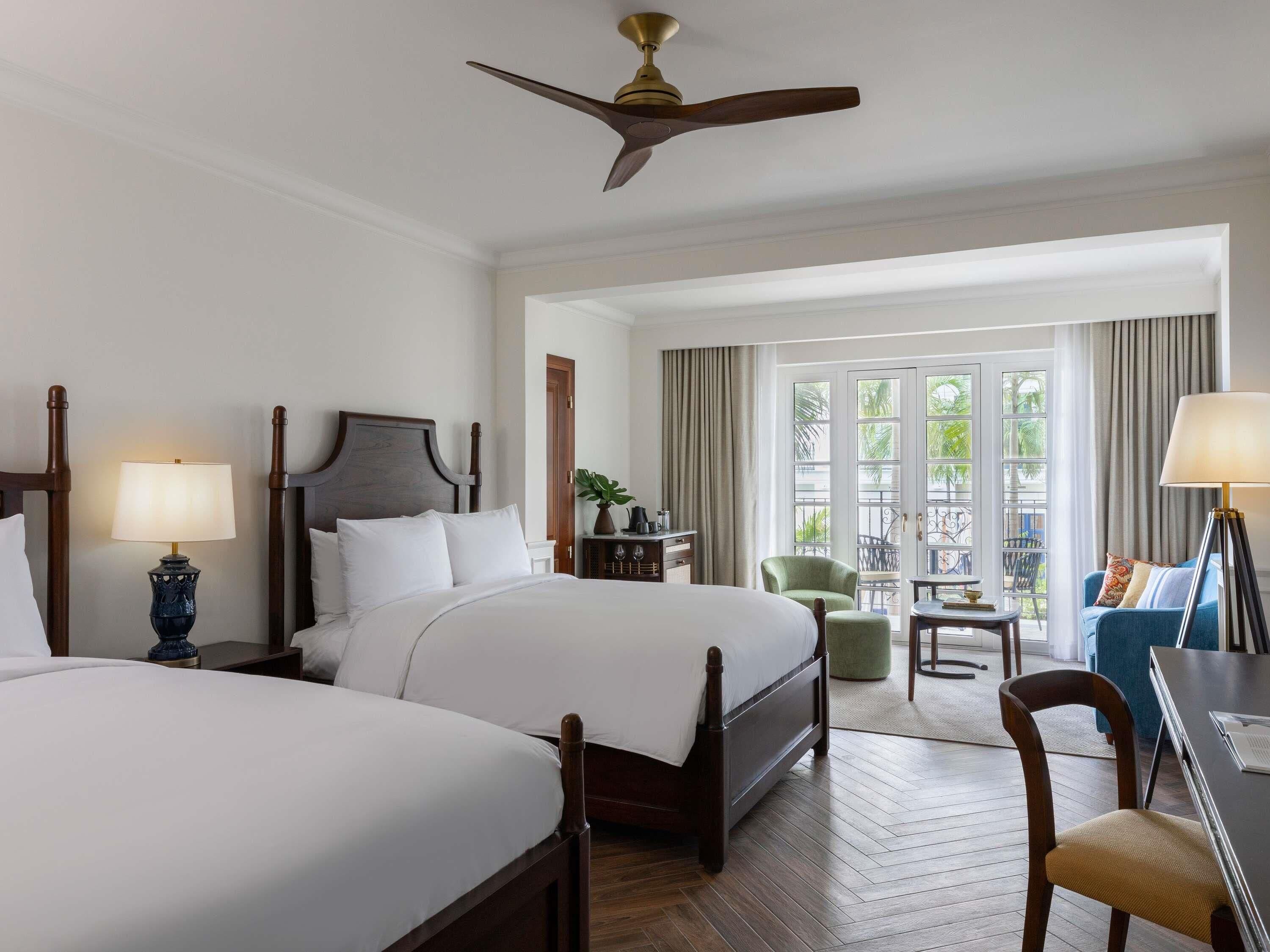 Magnifique 2 Full Plaza View | 高級寢具、羽絨被、舒適加層、迷你吧