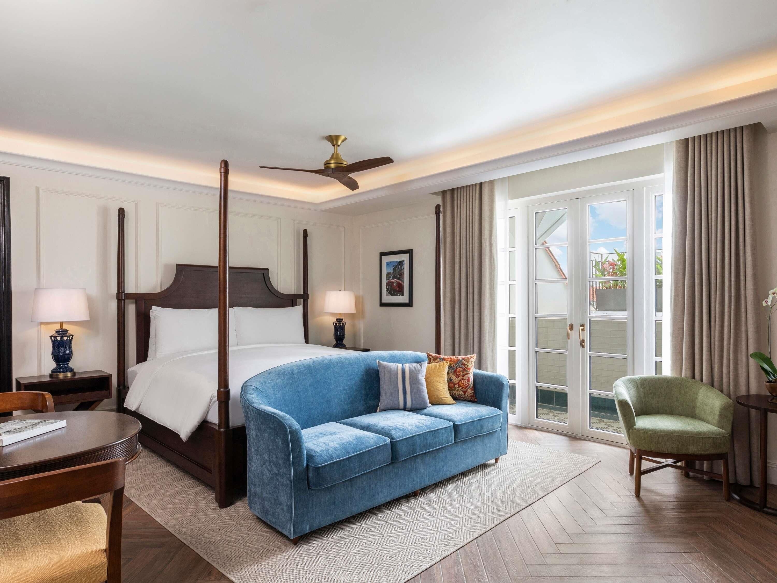 Premium bedding, down duvets, pillow-top beds, minibar
