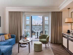 Room, 1 King Bed, Balcony, Oceanfront (Magnifique) | Premium bedding, down comforters, pillowtop beds, minibar