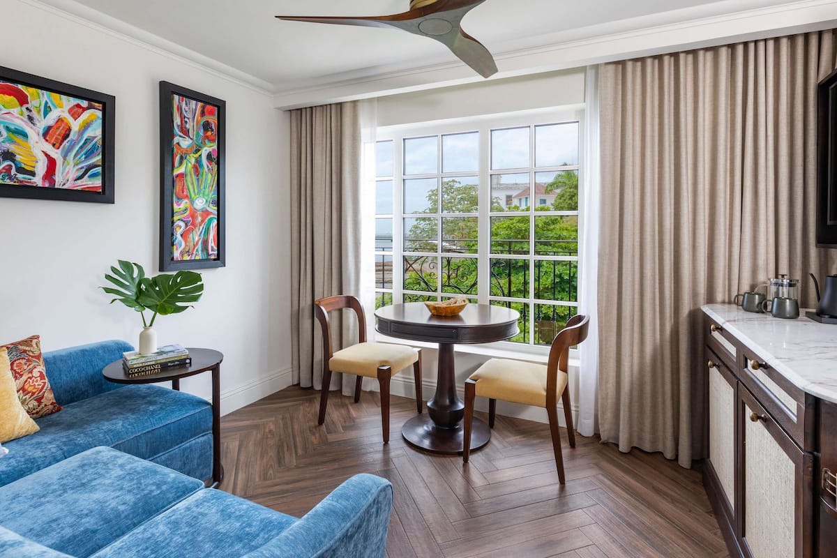 Luxury 1 Queen, Historic View | Premium bedding, down comforters, pillowtop beds, minibar