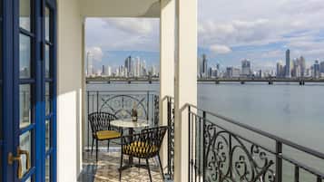 Legendary 1 Bedroom Suite King, Ocean Front | 客房景觀