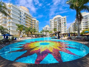Outdoor pool - SEA VIEW on the NAUTILUS HOMECLUB BETO CARRERO w/screen (SC)