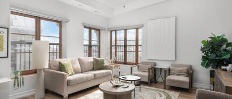 Télévision, espaces bureaux