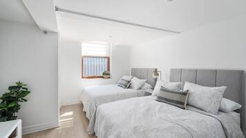 3 bedrooms, iron/ironing board, travel crib, WiFi