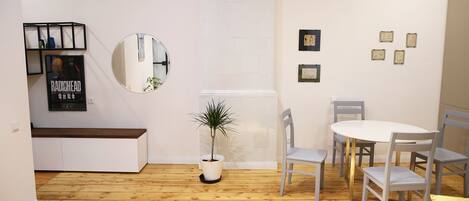 تناول الطعام