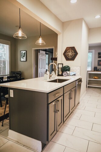 Entire House, Great Location, Stylish decor!