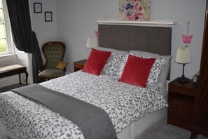 Double Room, Ensuite (Larger Double)