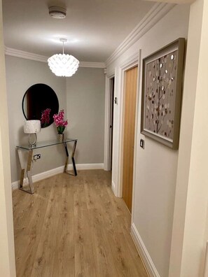 Interior - Luxury, modern town centre, 2 beds, free parking for one vehicle  (Stratford-upon-Avon)