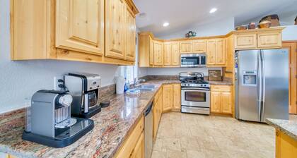 Clean Spacious 3 Bed Nash Family Cabin. 2300sq/ft