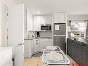 Private kitchen - Beautiful Studio ~ Pet Friendly ~ Steps to the Beach! (Saint Augustine Beach)