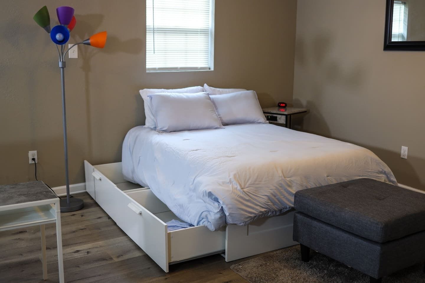 Guesthouse near DT, UH, TSU, Med Center w/ Parking