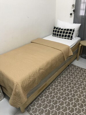 3 Schlafzimmer, Bügeleisen/Bügelbrett