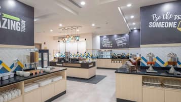 Free daily buffet breakfast