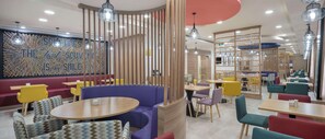 Breakfast, lunch, dinner served; international cuisine  - Hampton by Hilton Doha Old Town (Doha)
