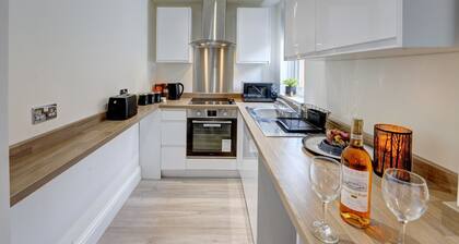 Cosy 2 bedroom detached house