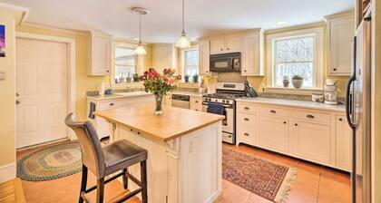 Sunday River Area 1860s Eclectic Farmhouse 8 Person Hot Tub