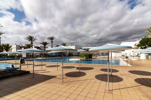 Pool - Nuevo Apartamento en Las Galletas (Arona)
