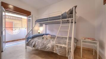 Apartemen Keluarga, 2 kamar tidur, balkon (Sicilian Charm close to Taormina) | 2 kamar tidur
