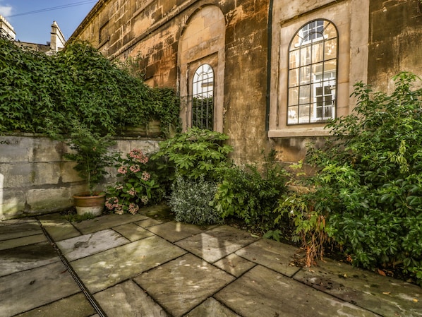 Cottage | Interior - 23 Daniel Street (Bath)