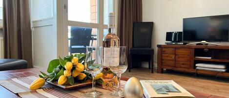 Télévision, chaîne hi-fi