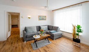 Unclassified image, 2 of 42, button