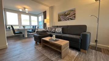 Fernseher, Stereoanlage