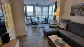 Fernseher, Stereoanlage