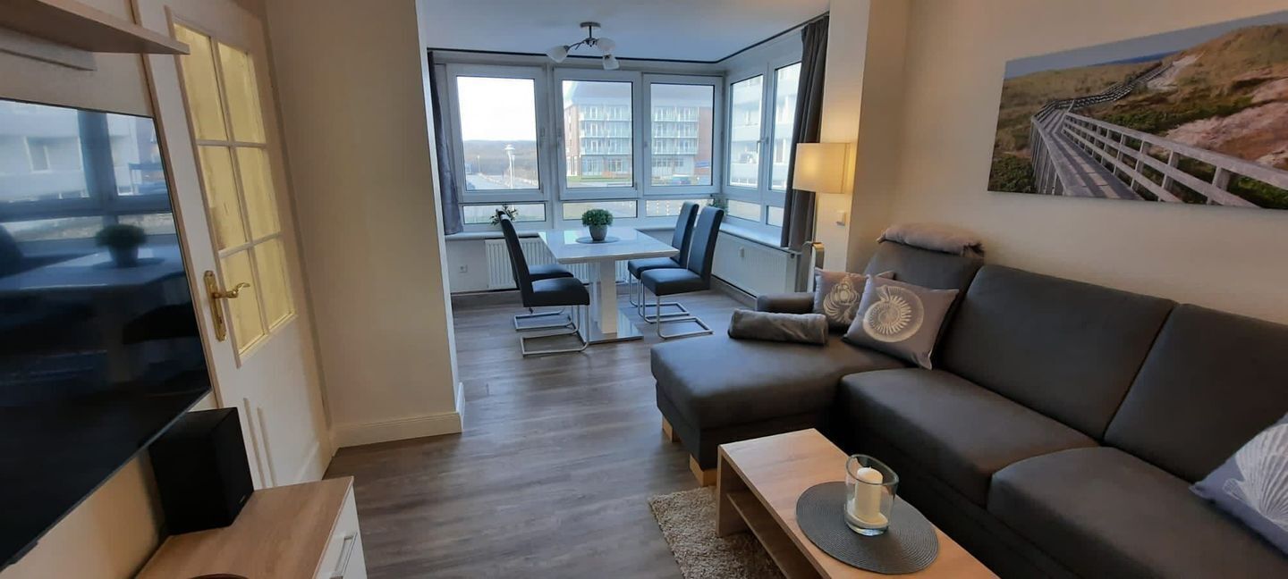 Télévision, chaîne hi-fi