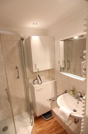 Uklassifisert bilde, 5 av 11, knapp