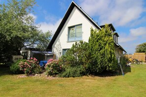 Exterior - Boernhüs - Relaxed island life: Cozy vacation apartment in Tinnum on Sylt (Sylt-Ost)