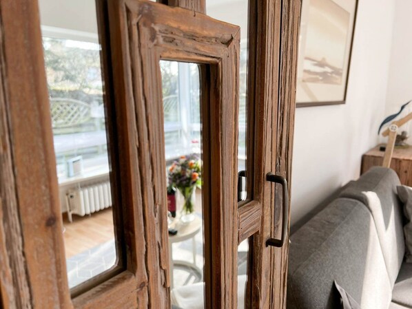 Imagen sin descripción, 1 de 25, botón