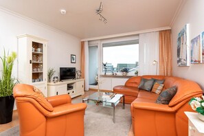 TV, DVD player, stereo - Odin - Relaxed island life: Cozy vacation apartment in Westerland on Sylt (Sylt)