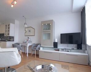 Televisión y estéreo 