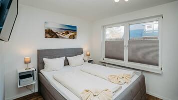 1 bedroom, iron/ironing board, WiFi