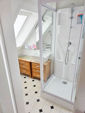 Dusche, Haartrockner