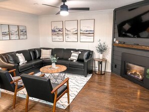 TV connectée, cheminée