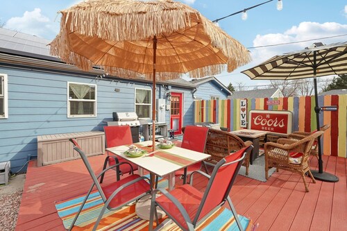 PET AND FAMILY FRIENDLY CONVENIENTLY LOCATED I HEART COLORADO HOME