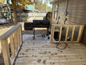Terrace/patio - Slab - Cabin near boat ramp and 20 mins to Oxford (Batesville)