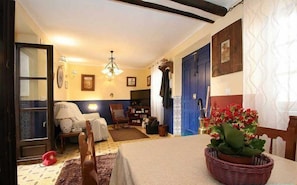 3 Schlafzimmer, Bügeleisen/Bügelbrett, WLAN, Bettwäsche