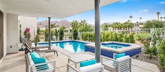 Private home: Open Space, Pool, Spa & Breathtaking Mountain View