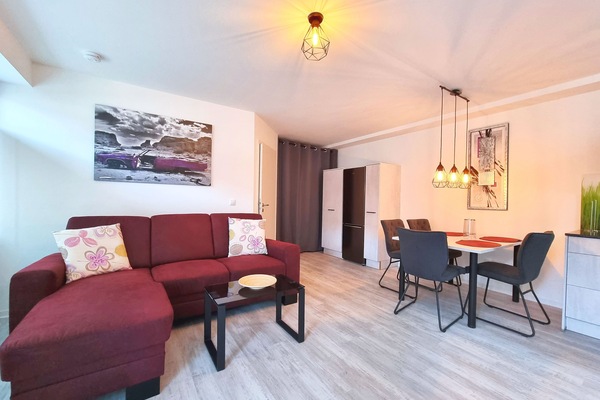 Ferienwohnung Lila Versuchung-"Ferienwohnung Lila Versuchung" Wohnbereich