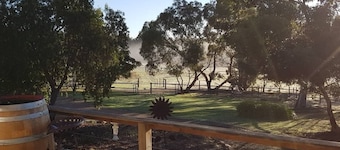 Farm stay with alpacas at your doorstep