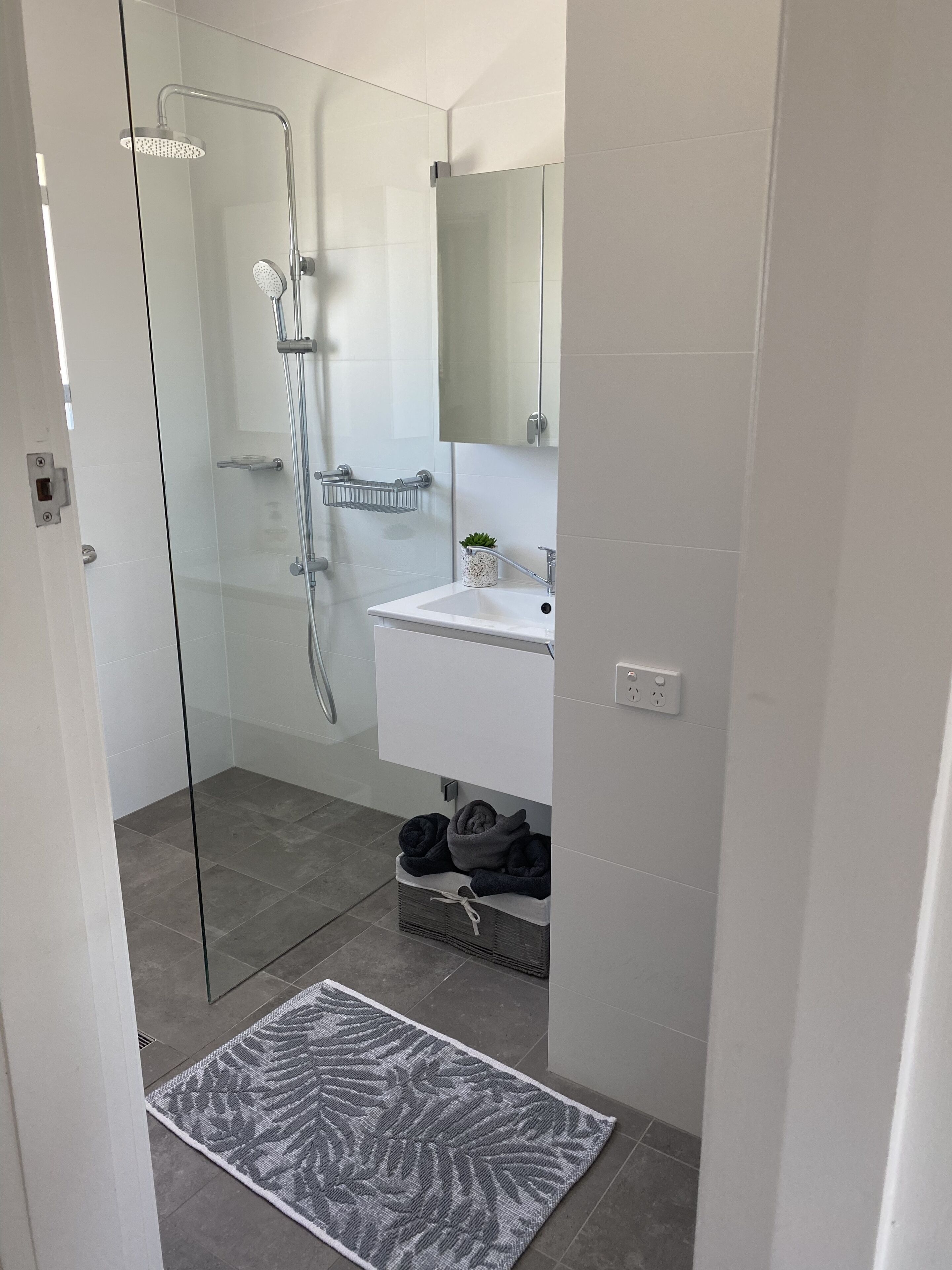 Little Manly Getaway — image 11