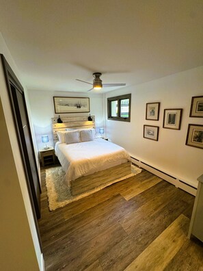 2 habitaciones, escritorio, tabla de planchar con plancha y wifi gratis 