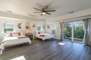 3 bedrooms, iron/ironing board, free WiFi