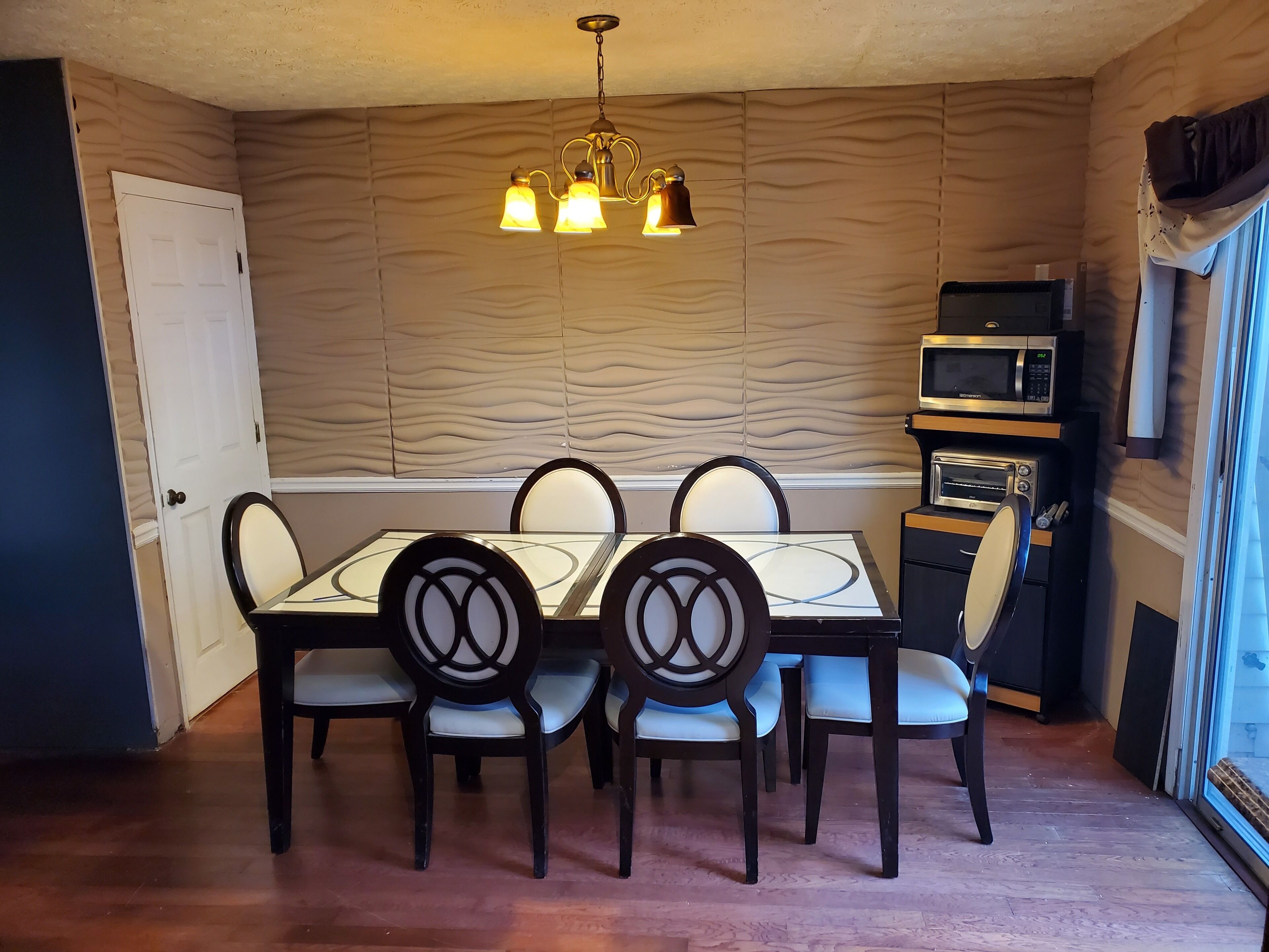 2 Bedroom 2.5 Bath Townhome