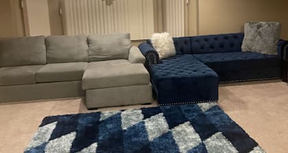 Beautiful home located in Southfield Mi. Quite friendly neighborhood