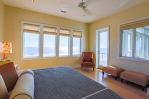 5 chambres, fer et planche à repasser, Wi-Fi, draps fournis