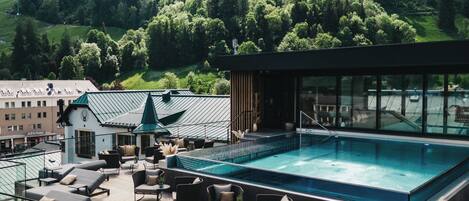 Outdoor pool, open 7:30 AM to 7:30 PM, pool umbrellas, sun loungers