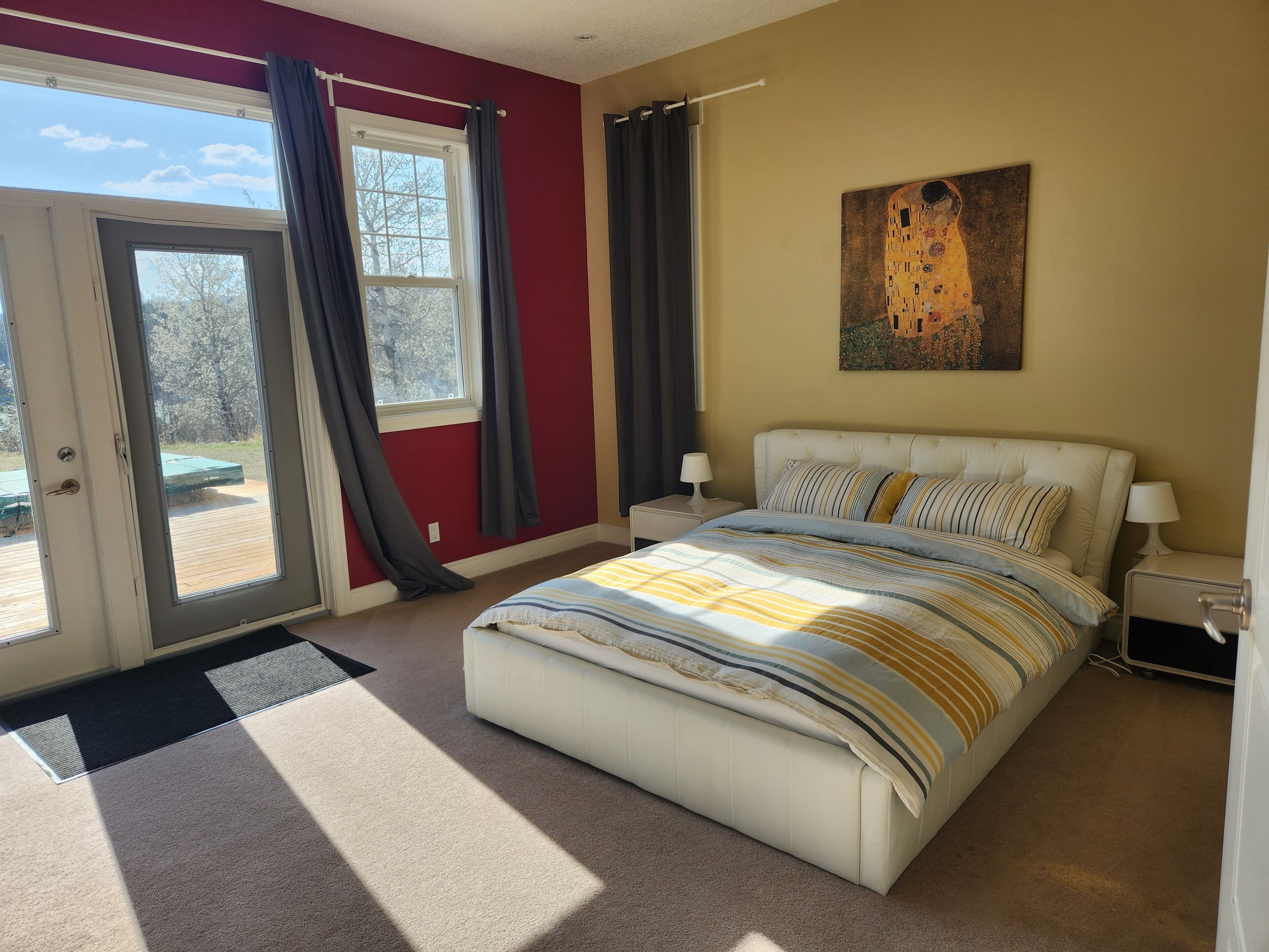 5 camere, una scrivania, Wi-Fi gratuito, lenzuola